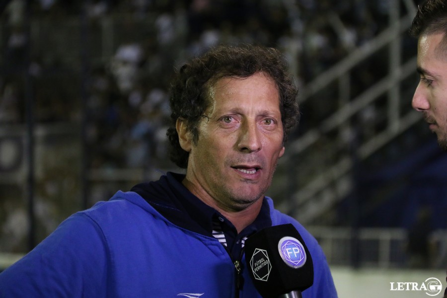 "FARAVELLI TIENE BUEN MANEJO DE PELOTA"